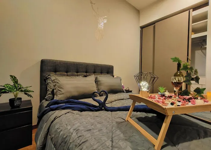 Midvalley Luxury Maxine Suite