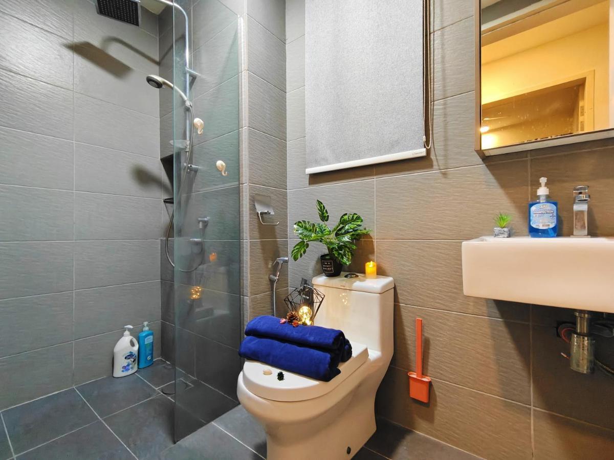 Apartment Midvalley Luxury Maxine