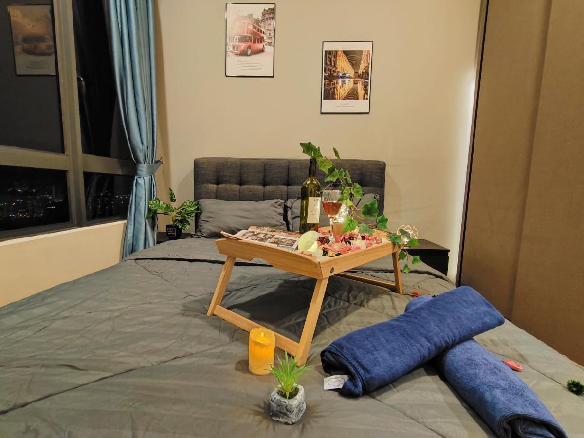 Midvalley Luxury Maxine Apartment Kuala Lumpur